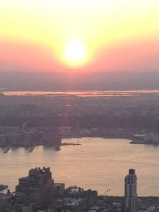 Pôr-do-sol visto do Empire State, NYC.