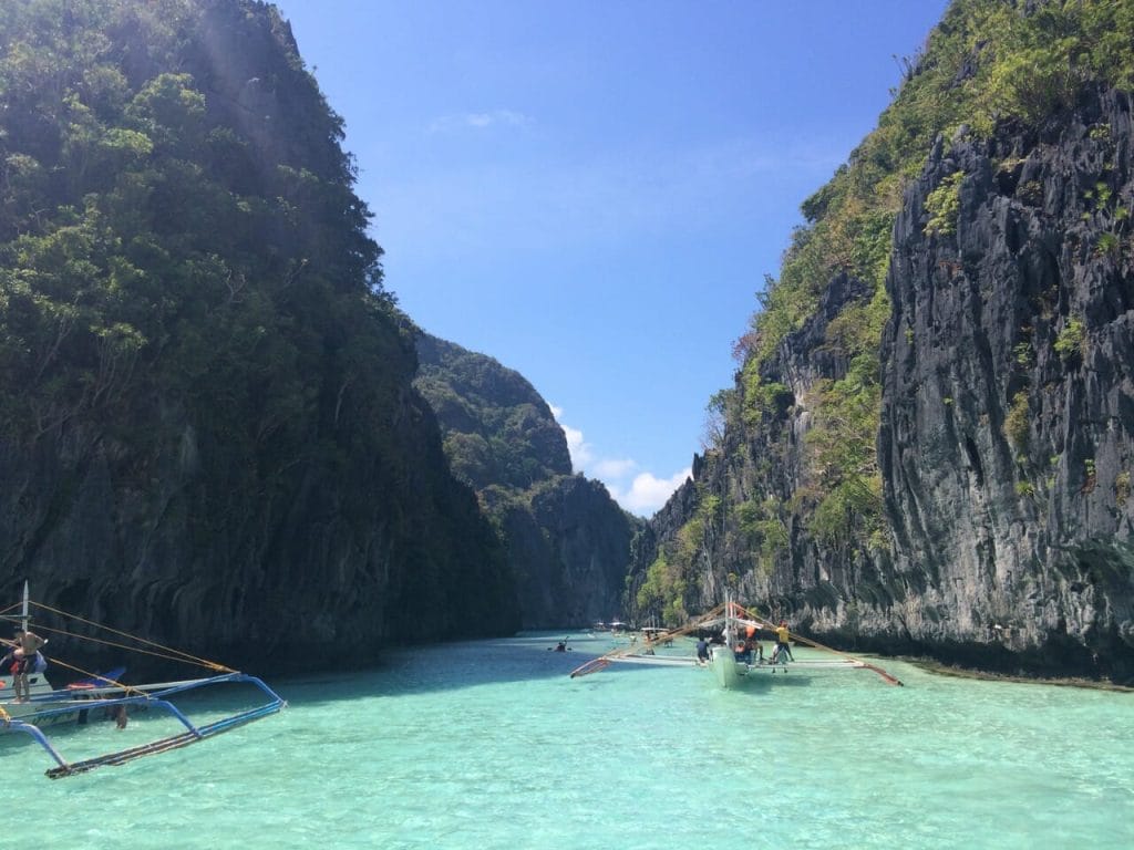 Sailing into the Big Lagoon, El Nido 