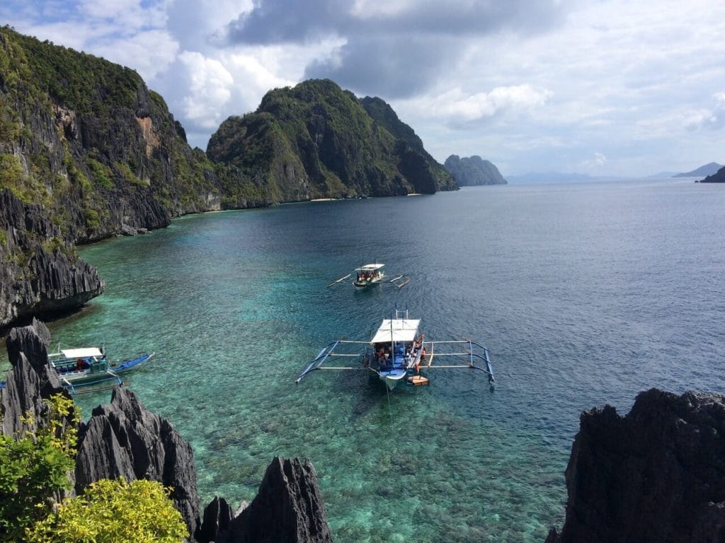 Matinloc Island, El Nido.