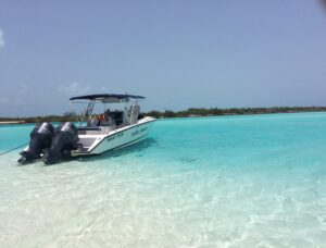 Pipe Creek, Exuma, Bahamas.