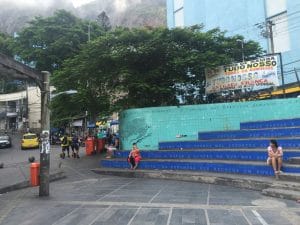 Entrada da Favela do Vidigal, Rio.