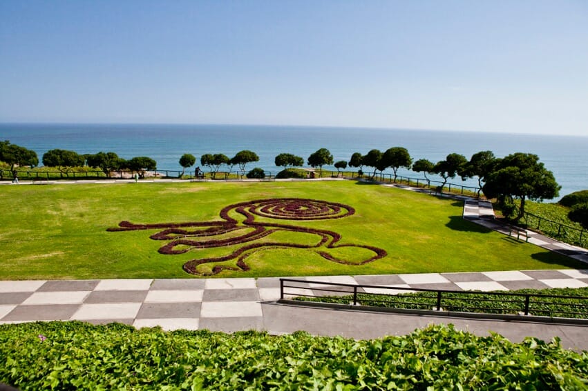 El Malecón de Miraflores, Lima