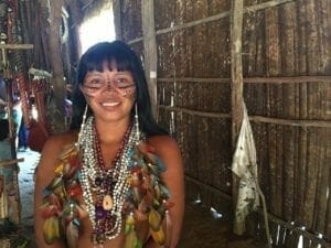 Una indígena en la da Aldeia Cipiá