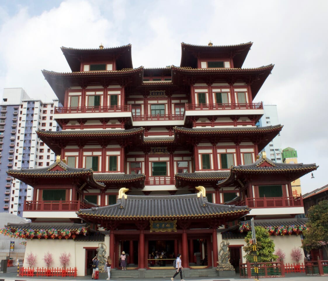 The Buddha Tooth Relic Temple and Museum in Chinatown, Singapore