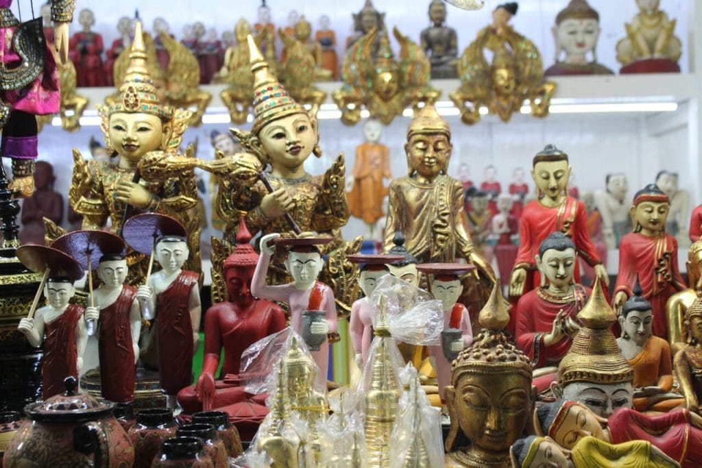 Bogyoke Market, Yangon