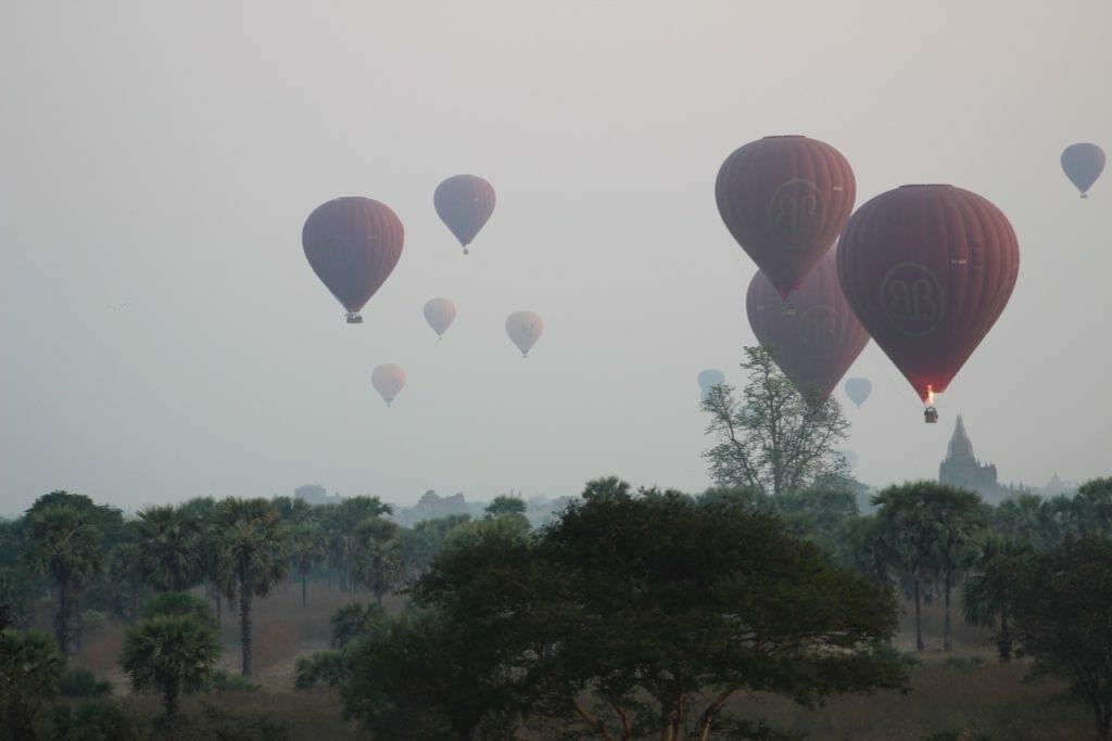 O Épico Passeio de Balão em Bagan, Myanmar 1