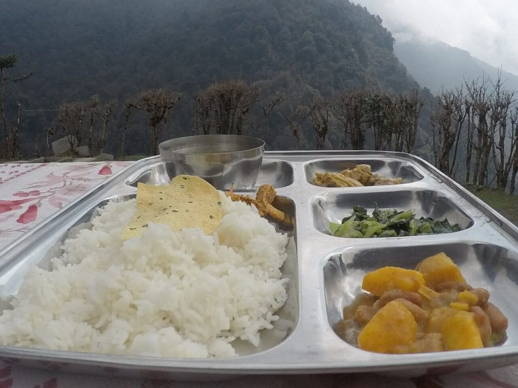 Almoço servido no Ghorepani Poon Hill trek