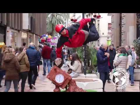 El Skater Equilibrista de Valencia, España 6