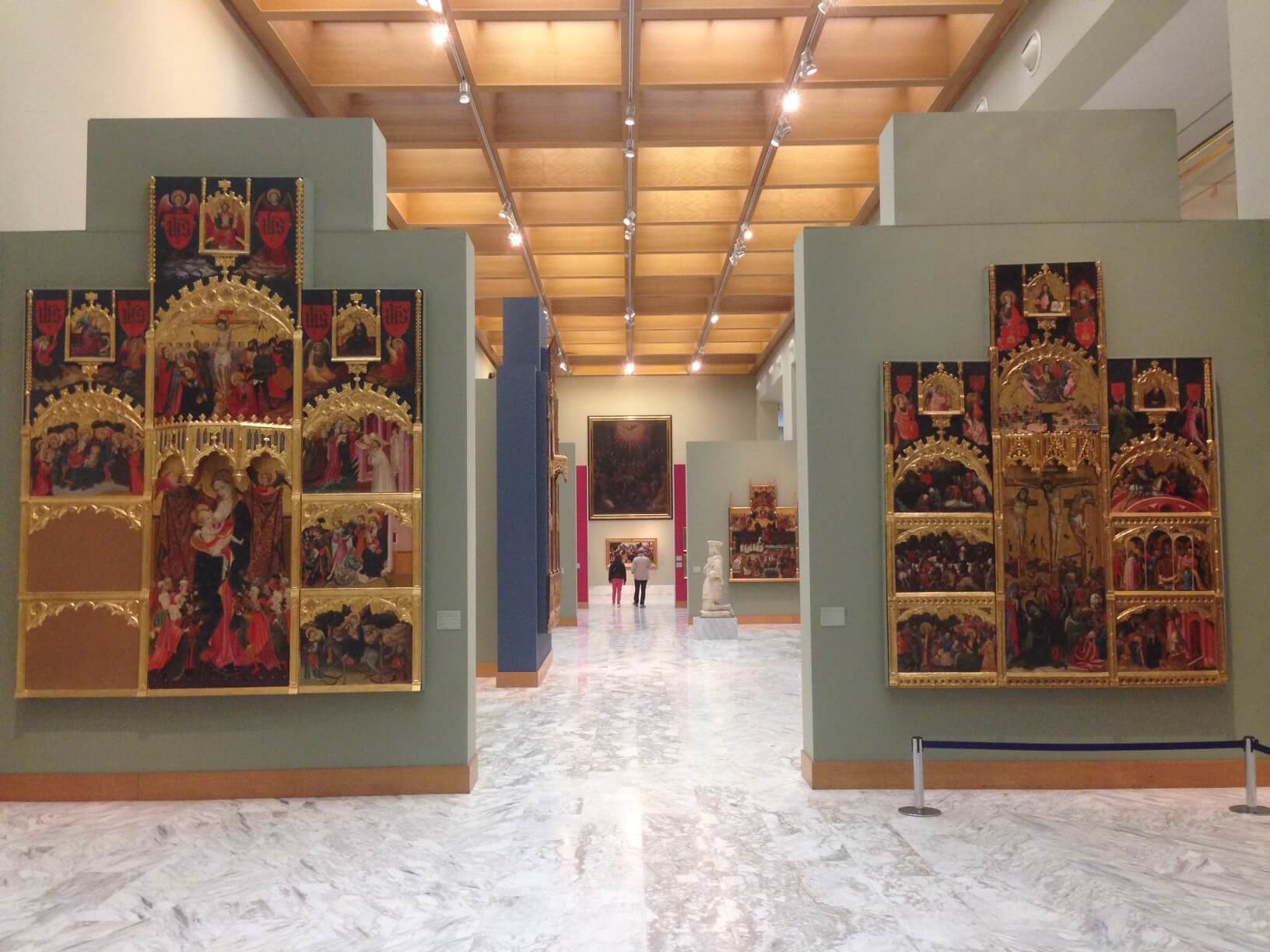 Algumas das pinturas góticas impressionantes no Museo de Bellas Artes de Valência