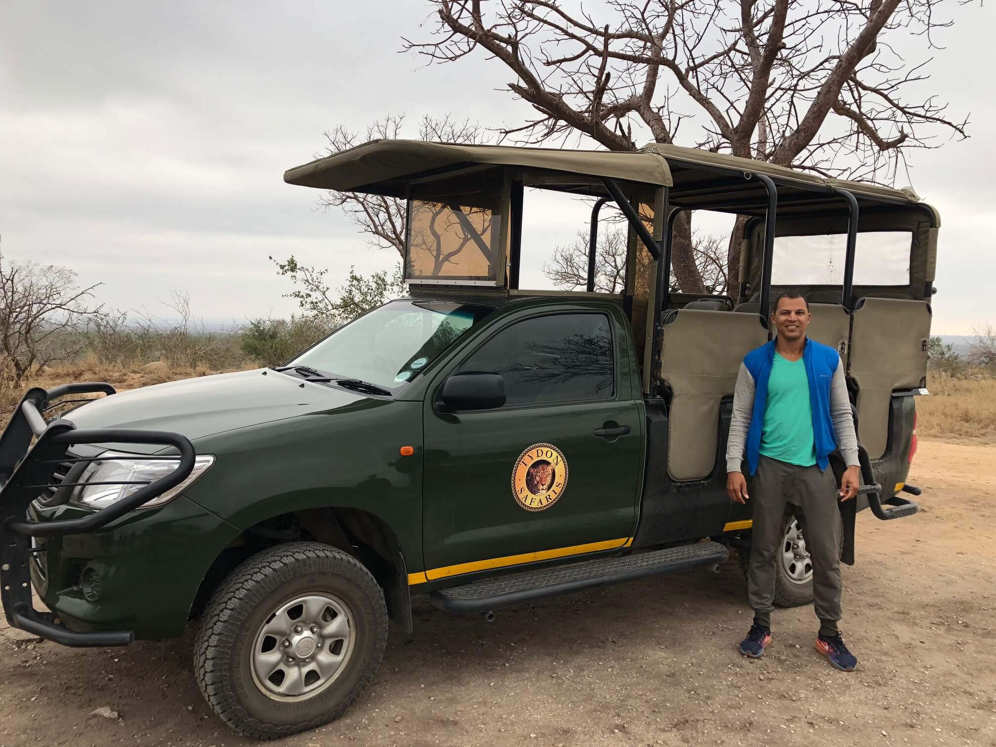 veículo utilizado para fazer safári no Kruger Park