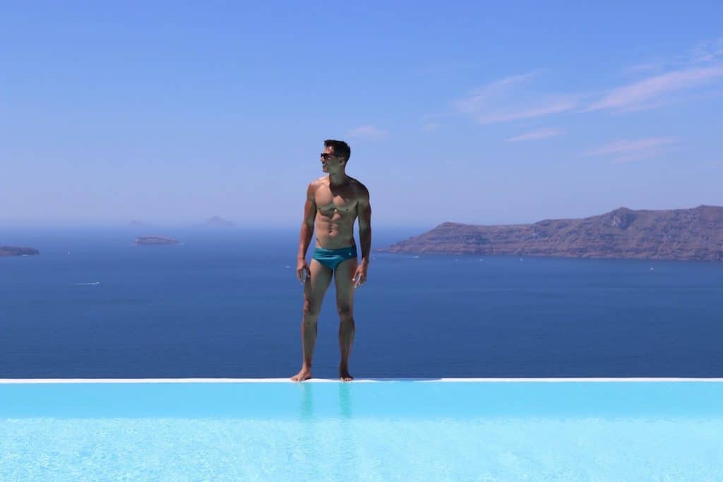 Dónde Alojarse en Santorini: Mejores Zonas, Playas & Hoteles