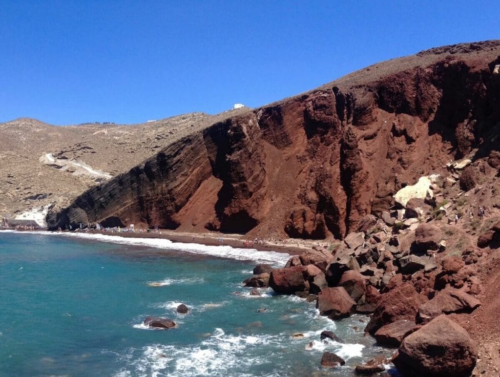 Playa Roja de Santorini