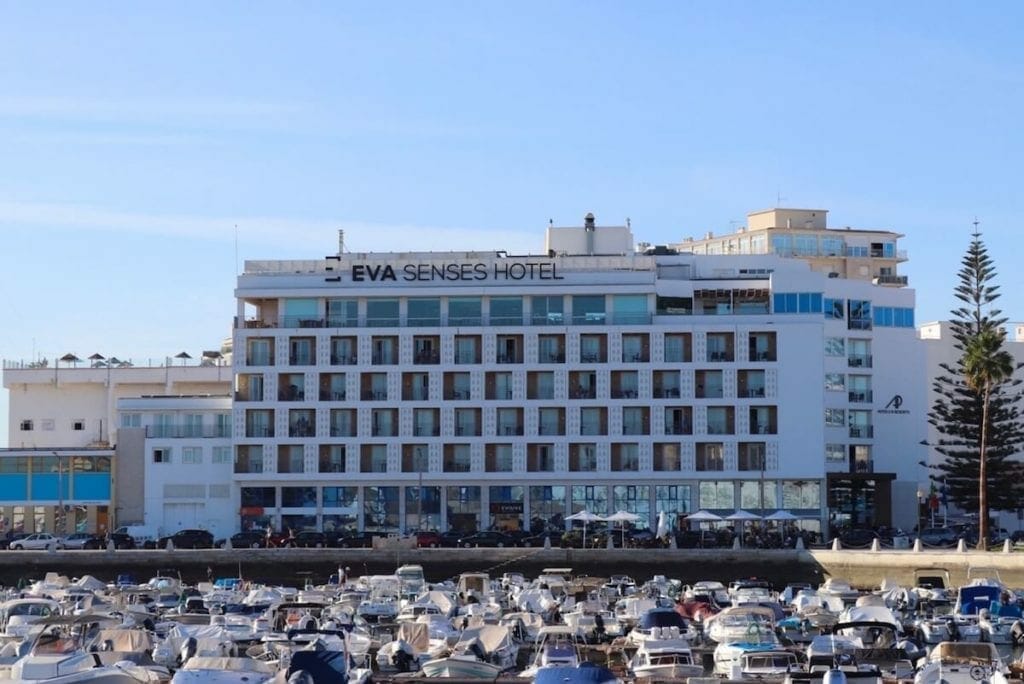 Fachada do Eva Senses Hotel, Faro, Portugal