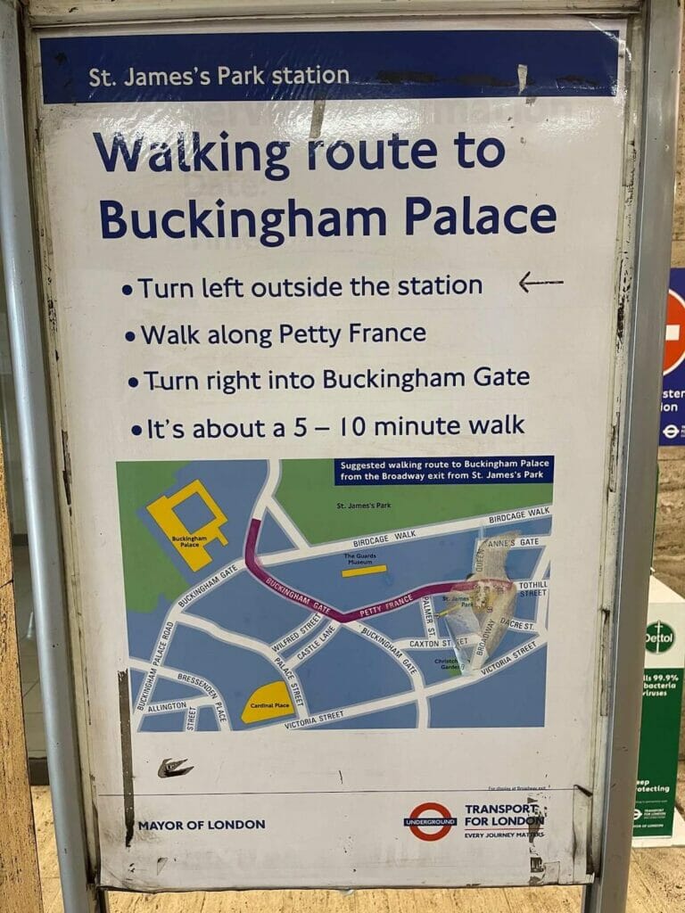 A map with the walking route from St James's Park Station to Buckingham Palace