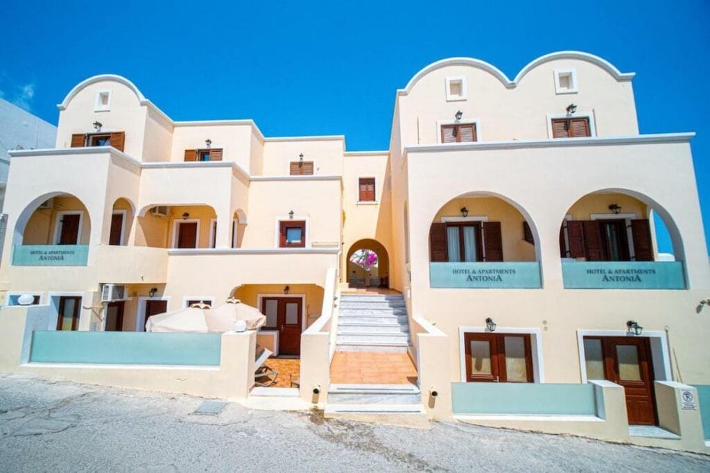 Antonia_Apartments_Santorini