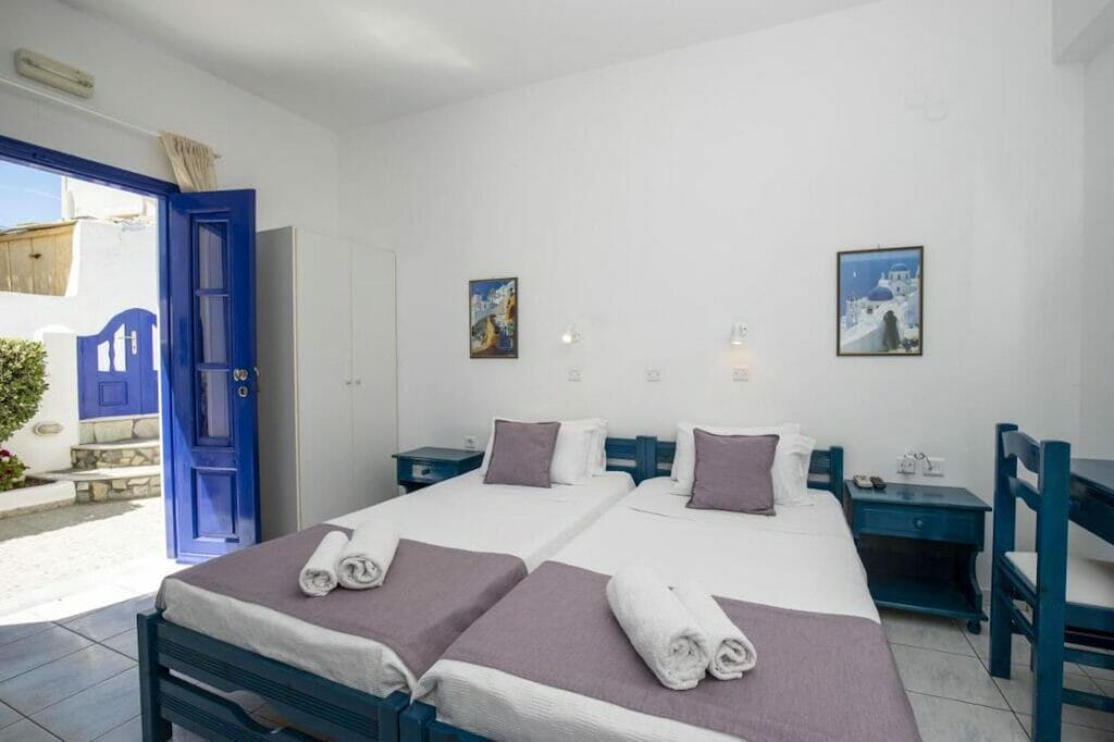 Standard double room at Villa Happening, Imerovilgi, Santorini
