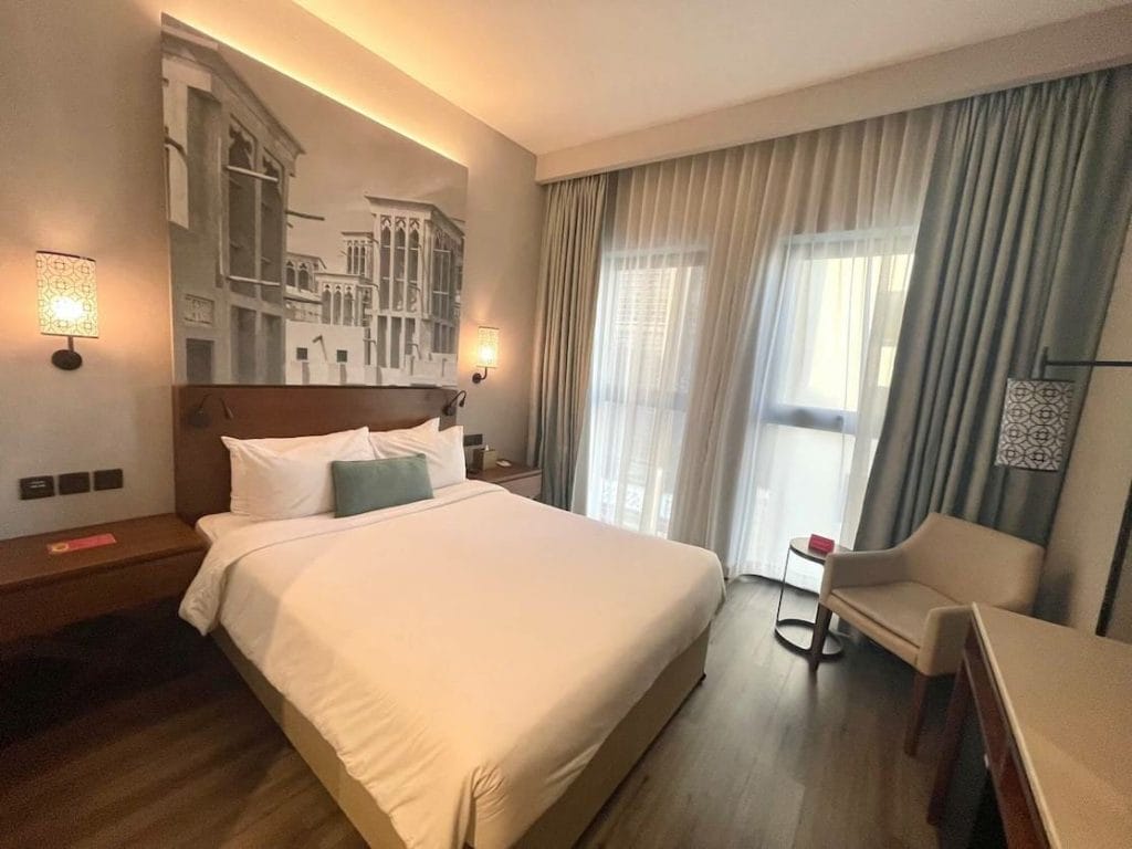 Quarto Queen Superior no Super 8 by Wyndham Hotel, Dubai