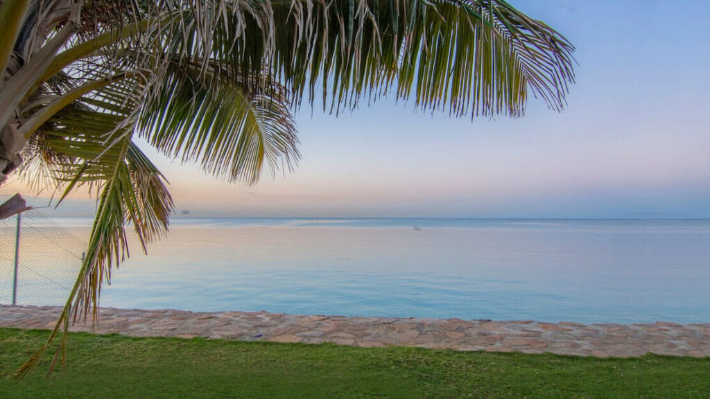 07 Stunning Beaches in Yanbu, Saudi Arabia