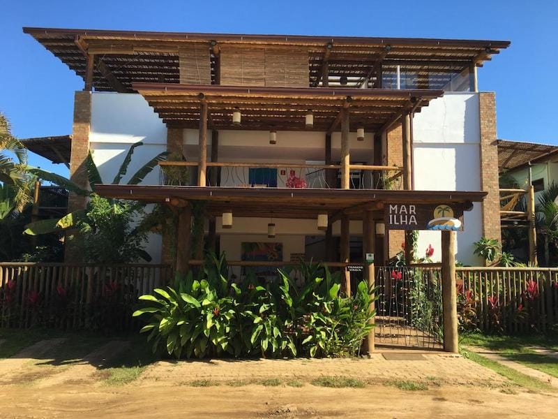 Fachada da Pousada Mar Ilhada, Itacaré, Brasil